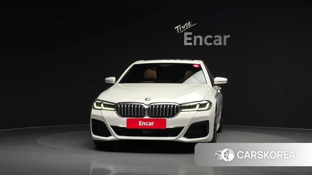 BMW 5 Series (G30) id 4635822 из Кореи 23