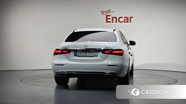 Mercedes-Benz E-Class W213 id 3031569 из Кореи 13