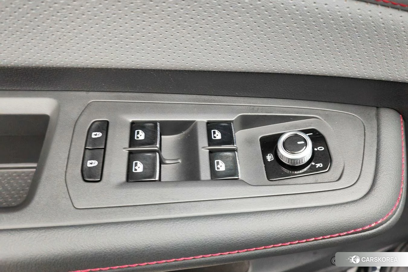 Volkswagen Tourang id 4504778 из Китая 17