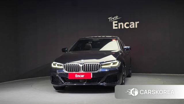 BMW 5 Series (G30) id 3839510 из Кореи 13