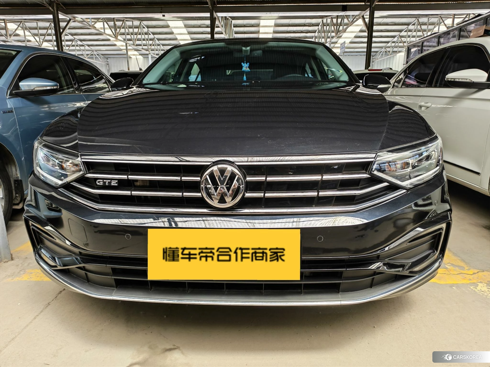 Volkswagen Magotan PHEV 2019 Черный из Китая, фото 3