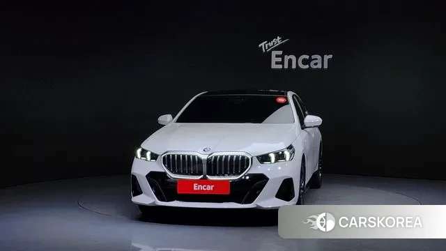 BMW 5 Series (G60) id 2914846 из Кореи 13