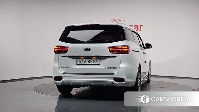 Kia The New Carnival id 3460207 из Кореи 13