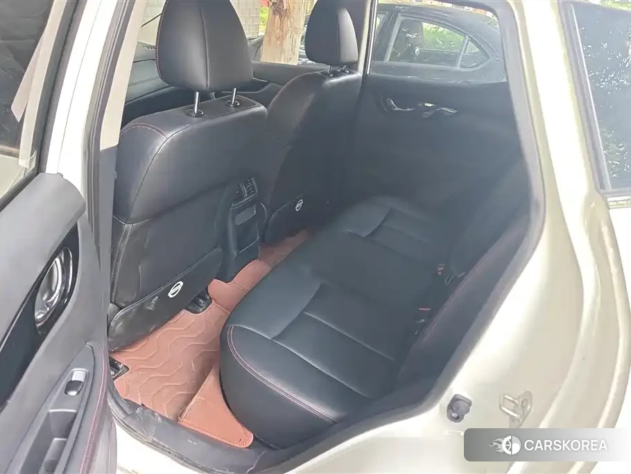 Nissan Qashqai id 4546384 из Китая 9