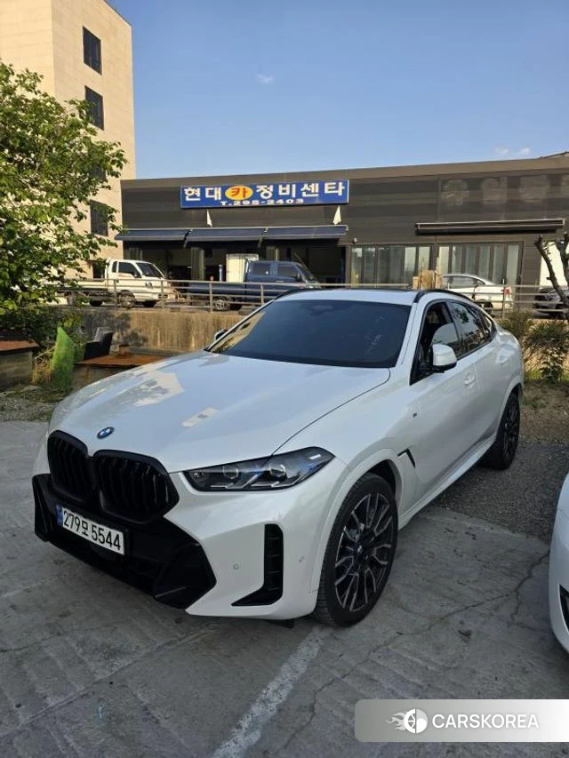 BMW X6 (G06) 2024 Белый из Кореи, фото 4