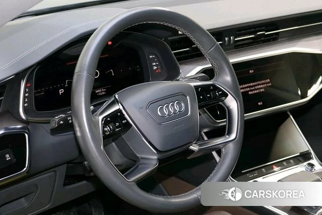 Audi A7L id 4257469 из Китая 13