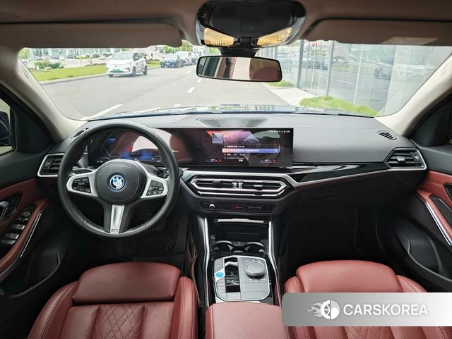 BMW i3 2023 Черный из Китая, фото 6
