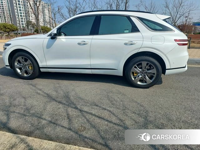 Genesis GV70 id 3843313 из Кореи 10