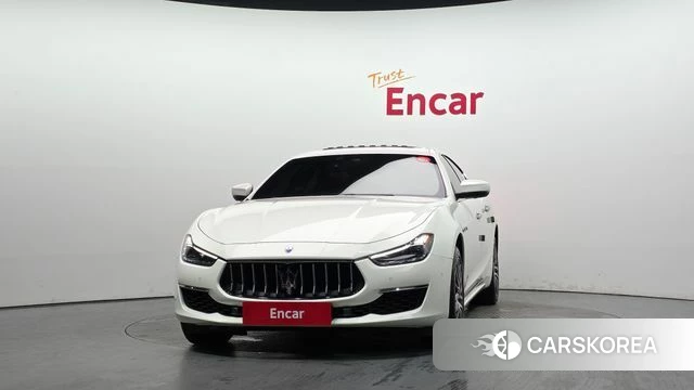 Maserati Ghibli id 4609649 из Кореи 23