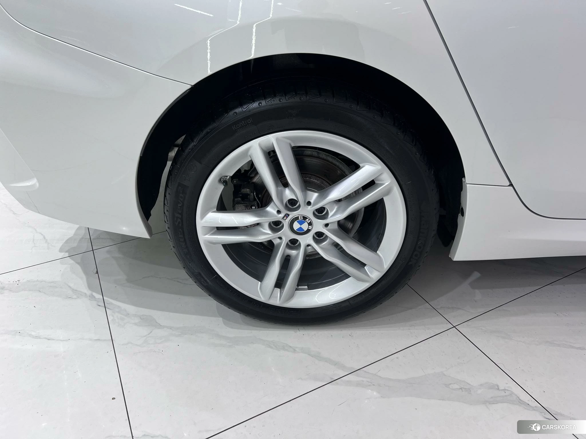 BMW 1 series id 4473285 из Китая 14