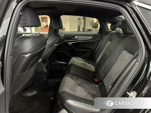 Audi A6L 2022 Черный из Китая, фото 6