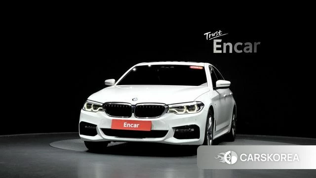 BMW 5 Series (G30) id 4351379 из Кореи 23