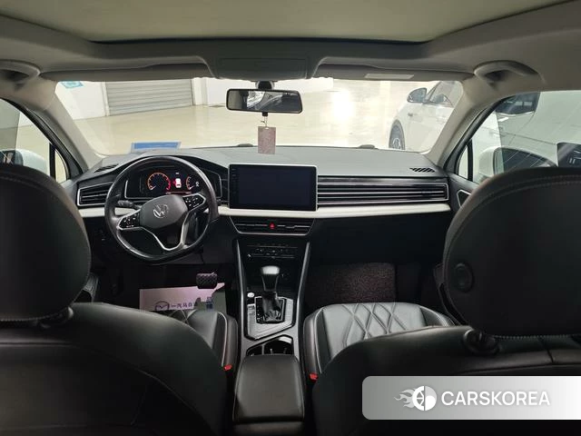 Volkswagen Tiguan L 2023 Белый из Китая, фото 3