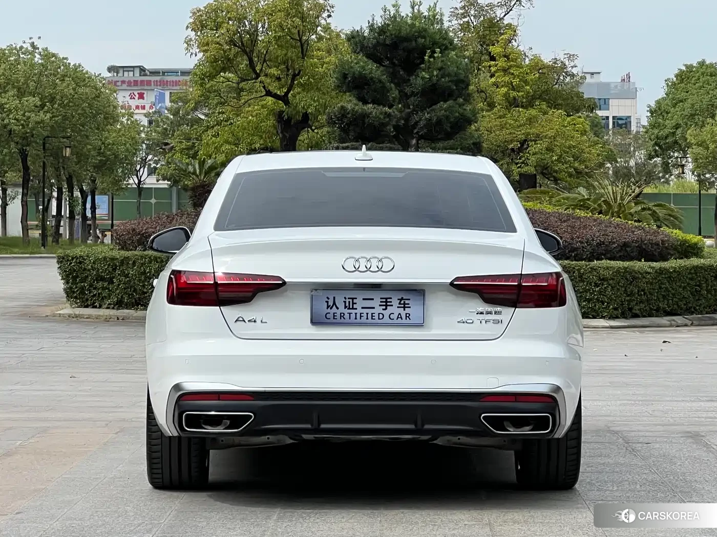 Audi A4L id 4570545 из Китая 10