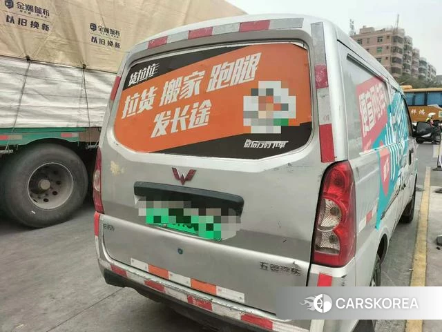 Wuling Automobile Wuling EV50 2021 Серебристо-серый из Китая, фото 3