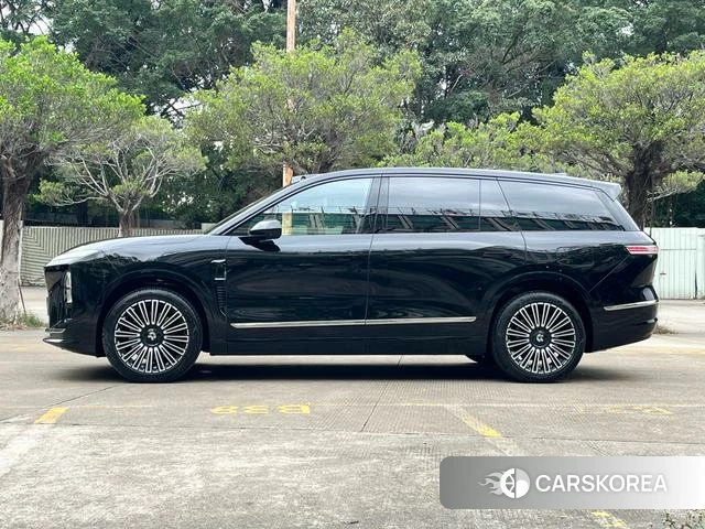 Weilai ES8 id 4198890 из Китая 23