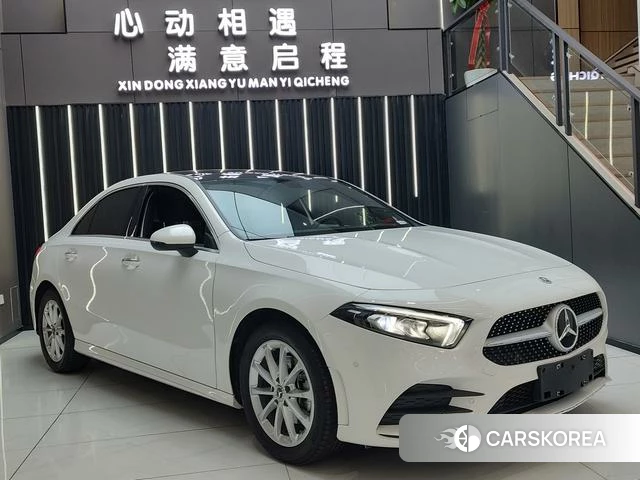 Mercedes-Benz Class A 2021 Белый из Китая, фото 3