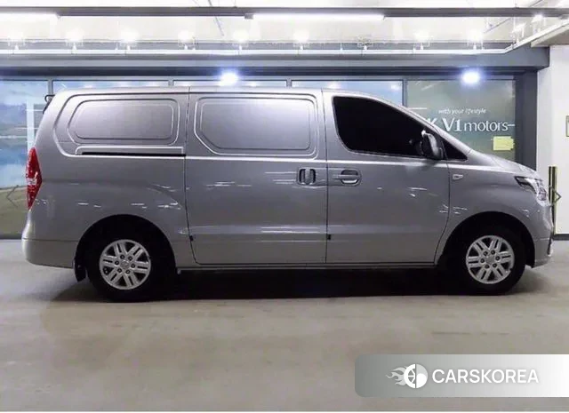 Hyundai The New Grand Starex id 3438776 из Кореи 9