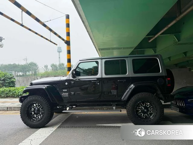 Jeep Wrangler (JL) 2021 Черный из Кореи, фото 3
