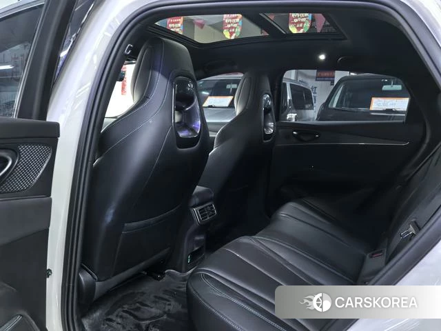 BYD Seal 06DM 2025 Белый из Китая, фото 3