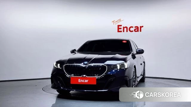 BMW i5 (G60) id 4725449 из Кореи 23