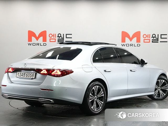 Mercedes-Benz E-Class W214 id 4493768 из Кореи 13