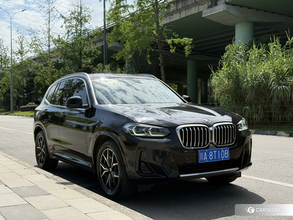 BMW X3 2021 Черный из Китая, фото 4