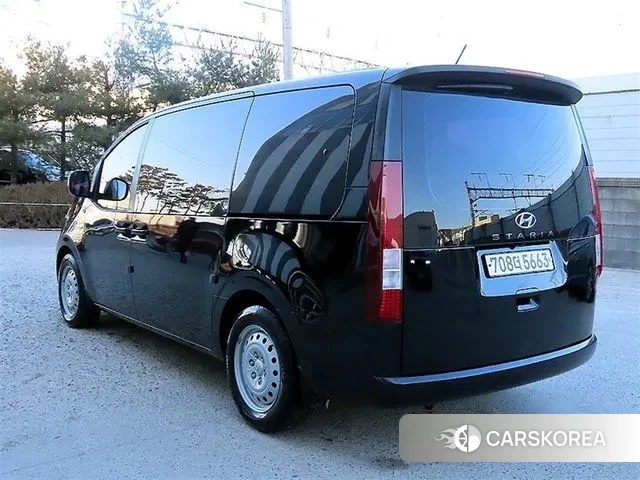 Hyundai Staria id 3640326 из Кореи 10