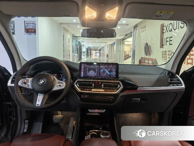 BMW iX3 2023 Черный из Китая, фото 3