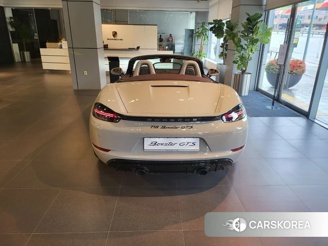Porsche 718 Boxster 2023 Песочный из Кореи, фото 3
