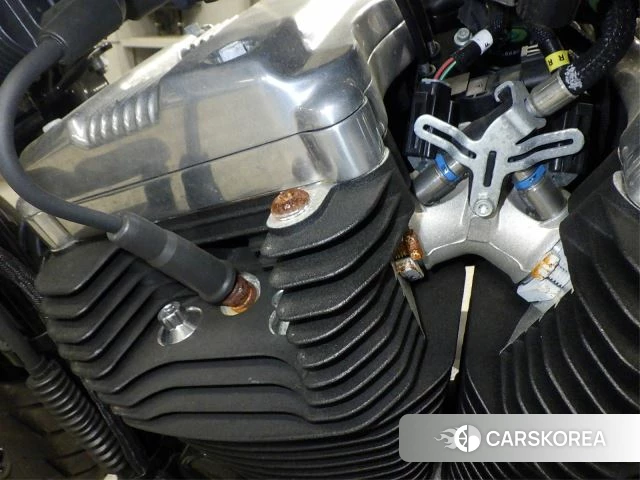 Engine photo