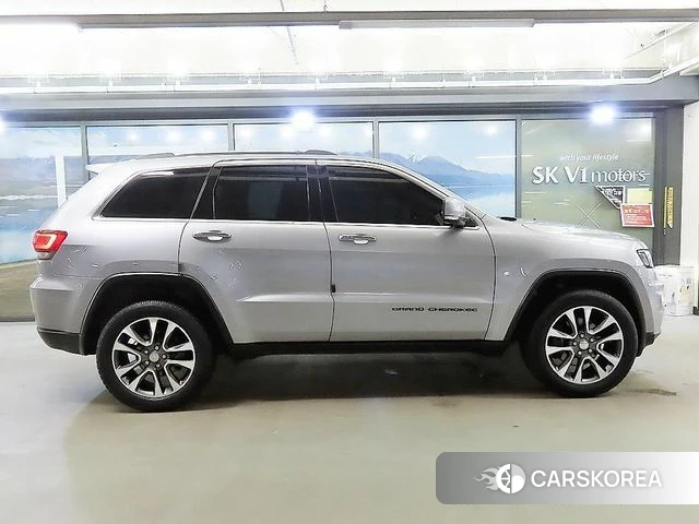 Jeep Grand Cherokee id 4406389 из Кореи 13