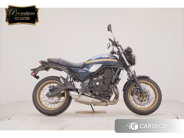 Kawasaki Z650RS 2026 из Японии
