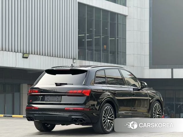 Audi SQ7 id 4274396 из Китая 15