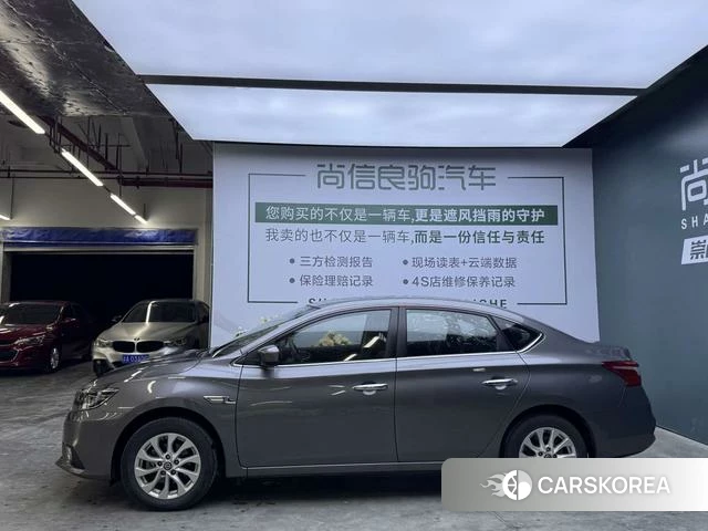 Nissan Xuan Yi 2021 Серебристо-серый из Китая, фото 6