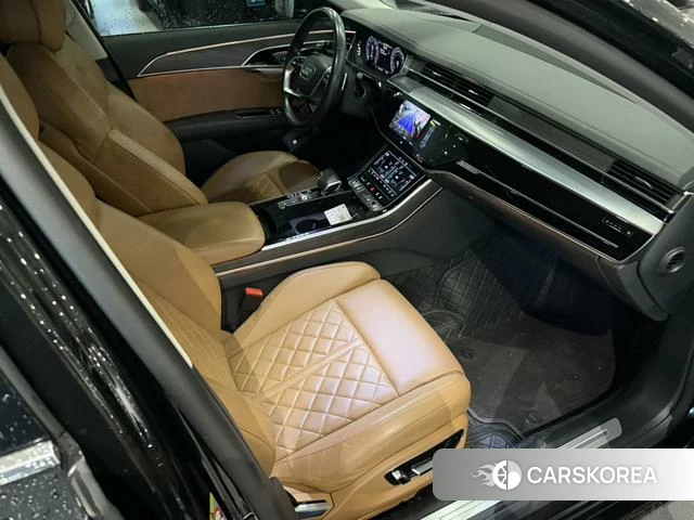 Audi A8 2021 Черный из Китая, фото 3