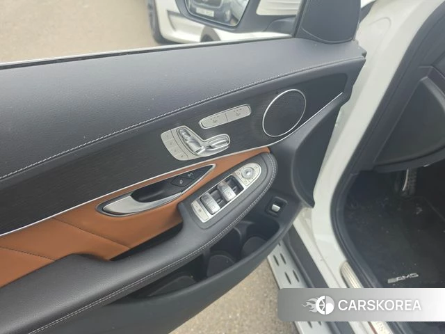 Mercedes-Benz GLC-Class X253 2021 Белый из Кореи, фото 6