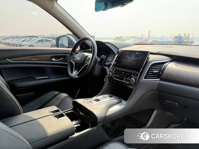 Honda Crown Road 2023 Черный из Китая, фото 6