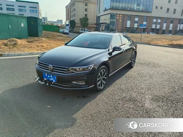 Volkswagen Magotan 2022 Черный из Китая, фото 3