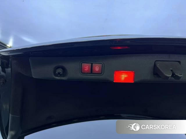 Mercedes-Benz E-class id 4253461 из Китая 22