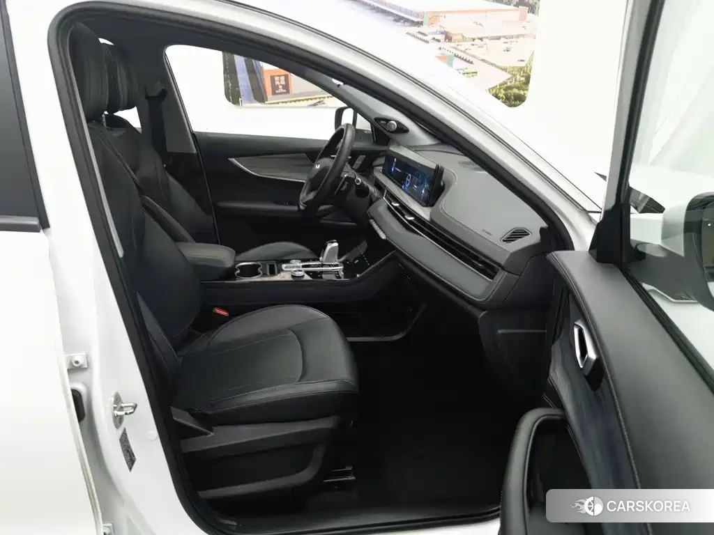 Chery Tiggo 8 id 4622653 из Китая 17