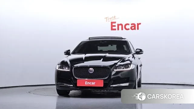 Jaguar XF (X260) id 3072125 из Кореи 13