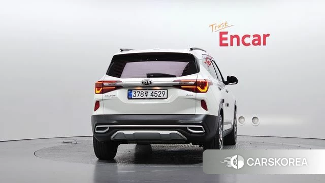 Kia Seltos id 4894925 из Кореи 23