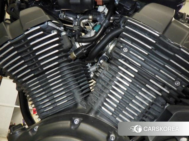Engine photo