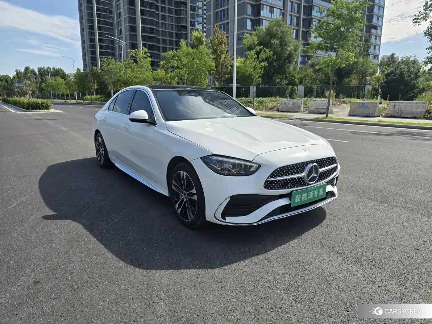 Mercedes-Benz C-class new energy 2024 Белый из Китая, фото 3