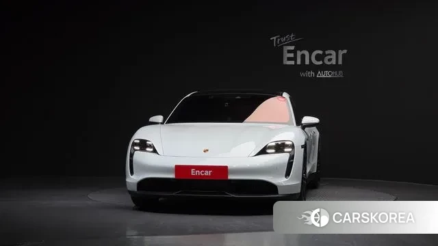 Porsche Taycan id 3639868 из Кореи 13