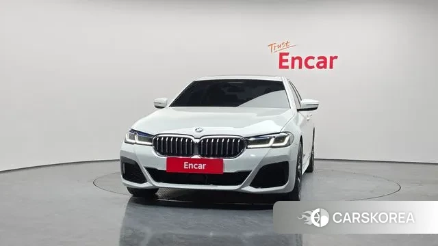 BMW 5 Series (G30) id 3701567 из Кореи 13