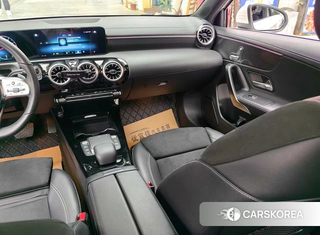 Mercedes-Benz Class A 2021 Белый из Китая, фото 5