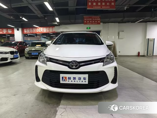 Toyota Vios 2021 Белый из Китая, фото 3