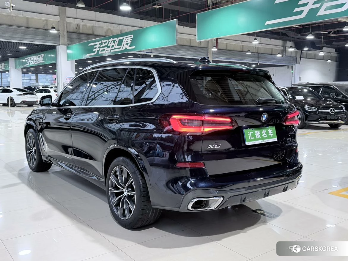 BMW X5 id 4453975 из Китая 13